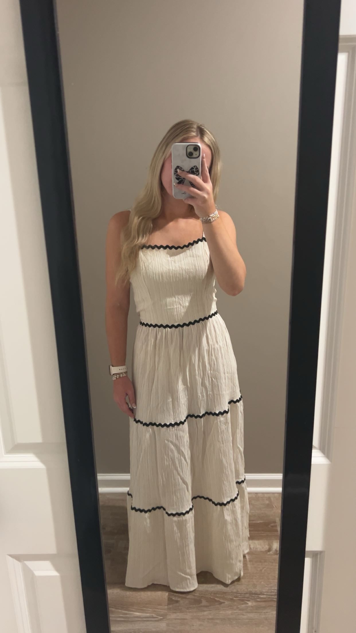 Spaghetti Strap Bow Back Contrast Trim Maxi Dress